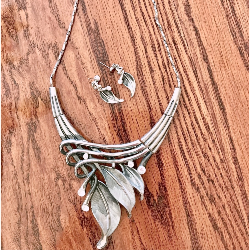 Evening Necklace & Earrings